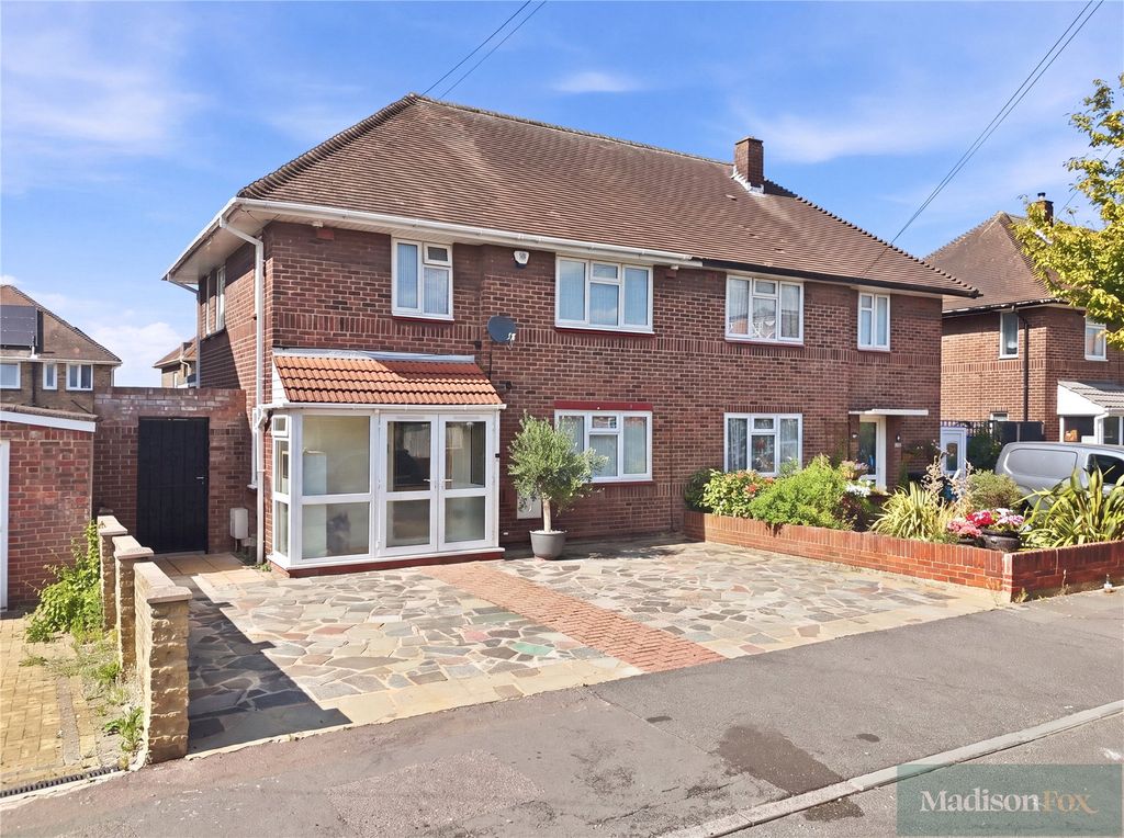 Property photo 1 of 31 Picture No. 02