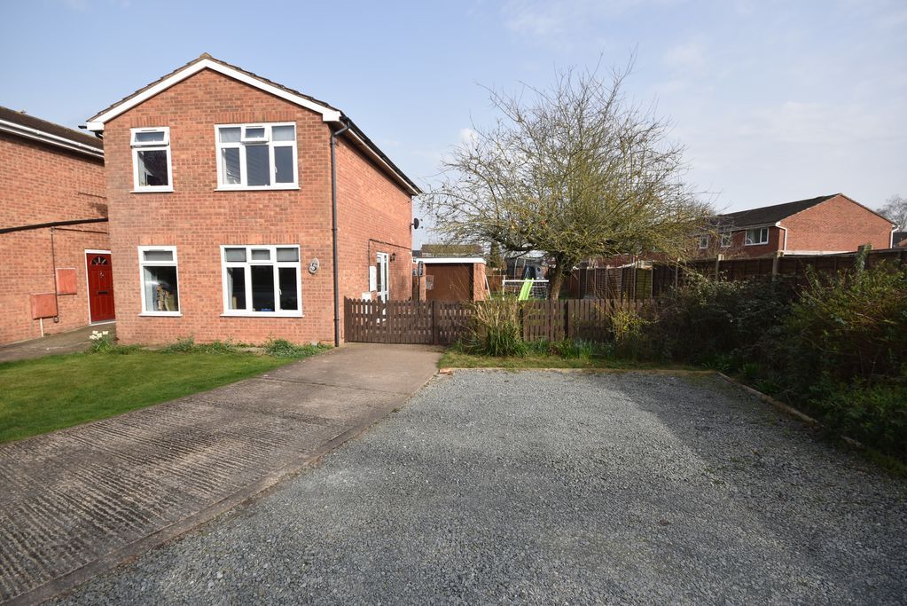 Property photo 1 of 13 Photo 2