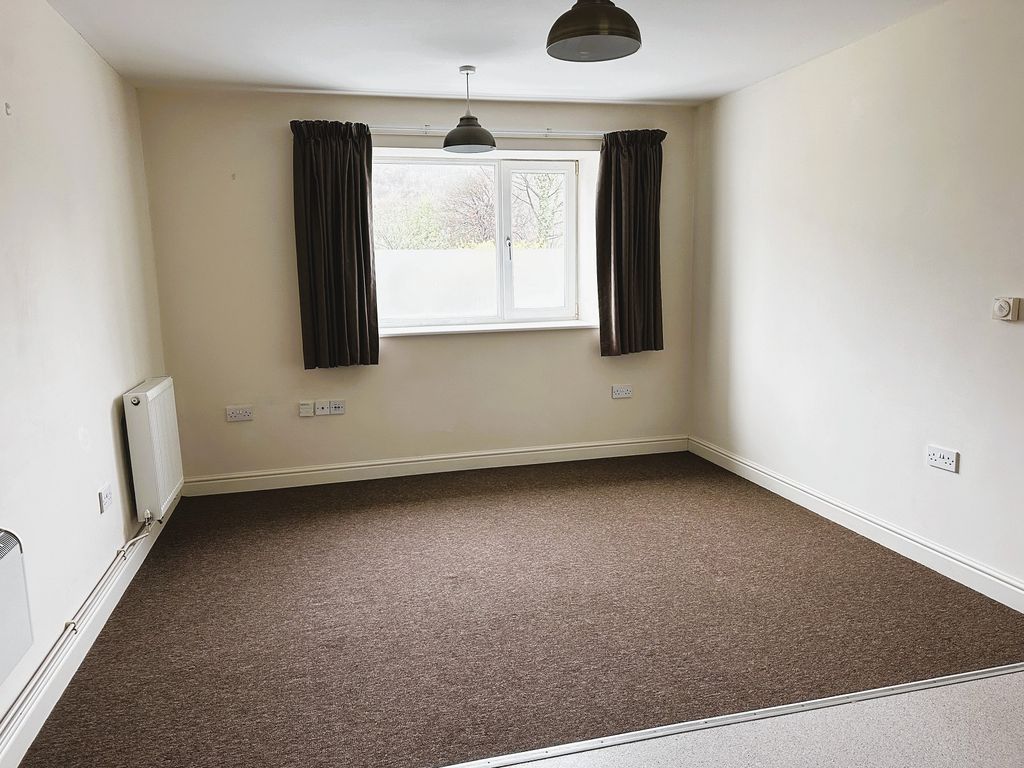 Property photo 2 of 15 Not Specified