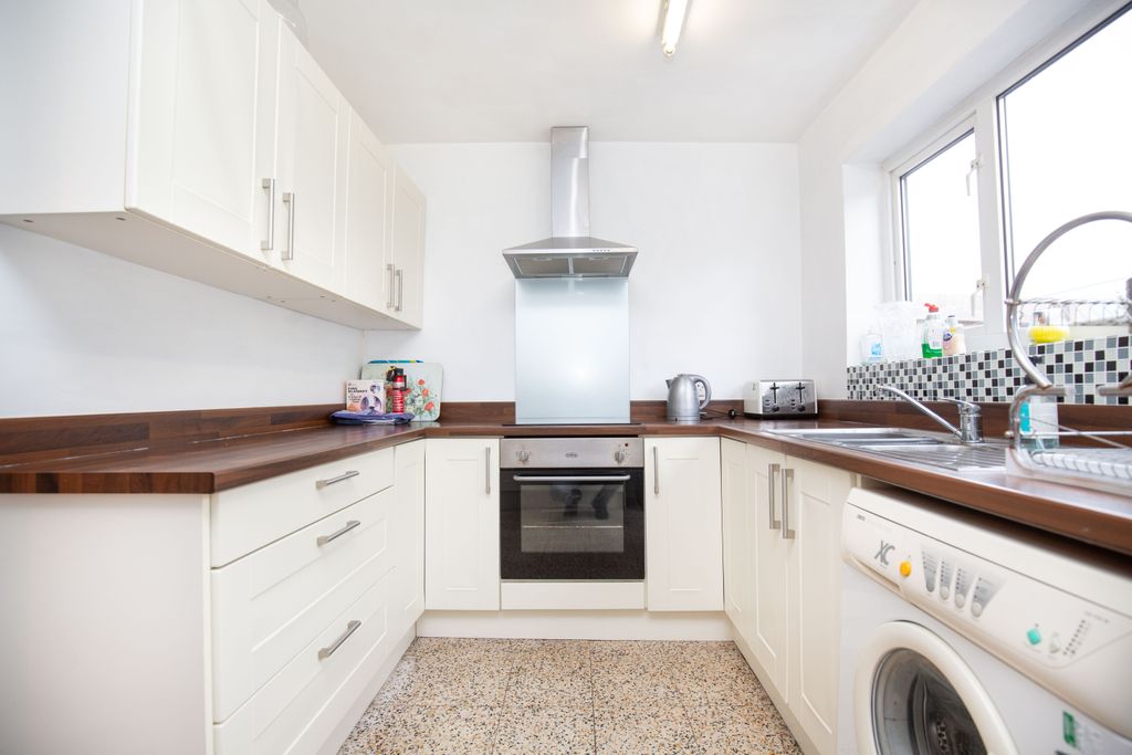 Property photo 3 of 17 Mw-8437