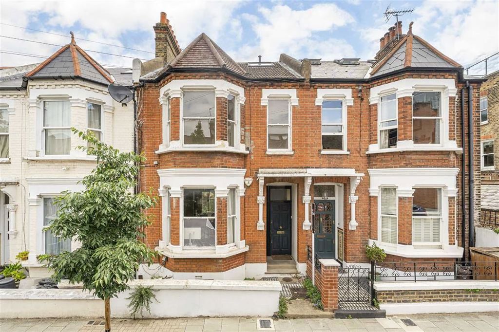 Property photo 1 of 1
