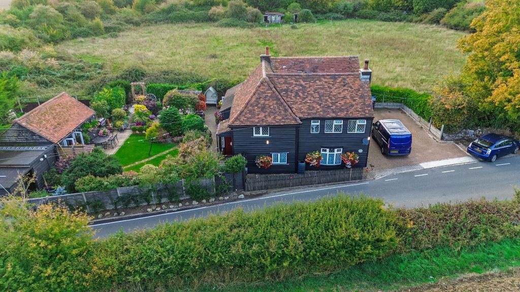 Property photo 2 of 45