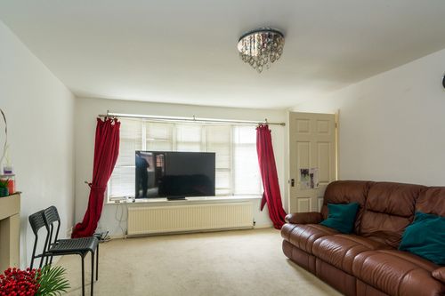 Property photo 3 of 29