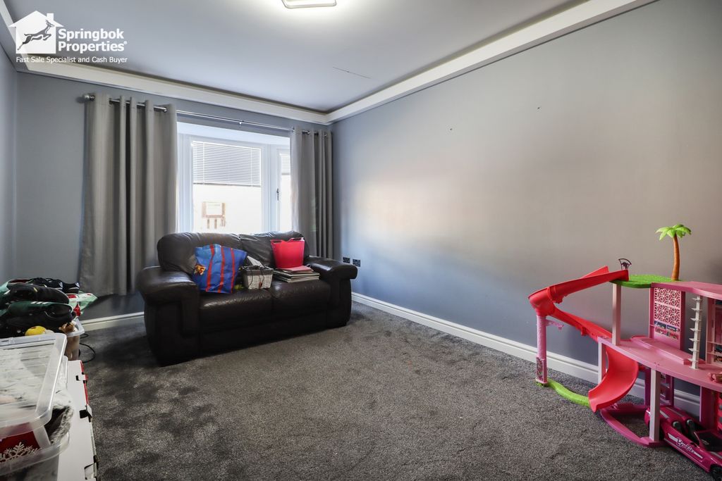 Property photo 2 of 19 1