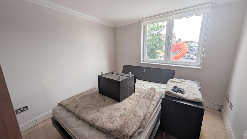 Property photo 2 of 4