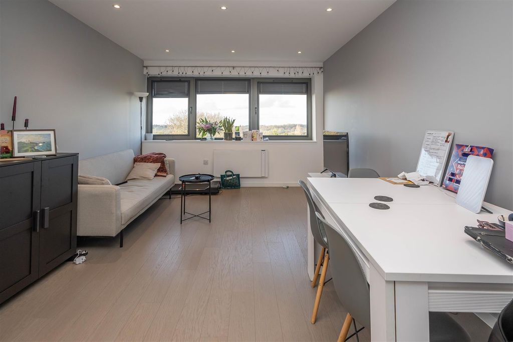 Property photo 2 of 12 Dsc_3490.Jpg