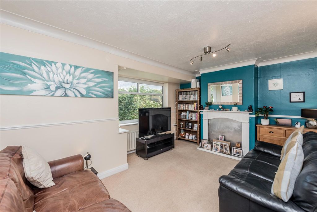 Property photo 2 of 23 Living Room: