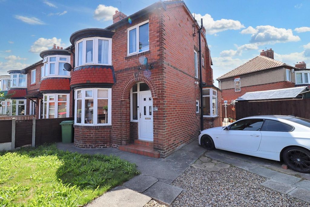 Property photo 1 of 20