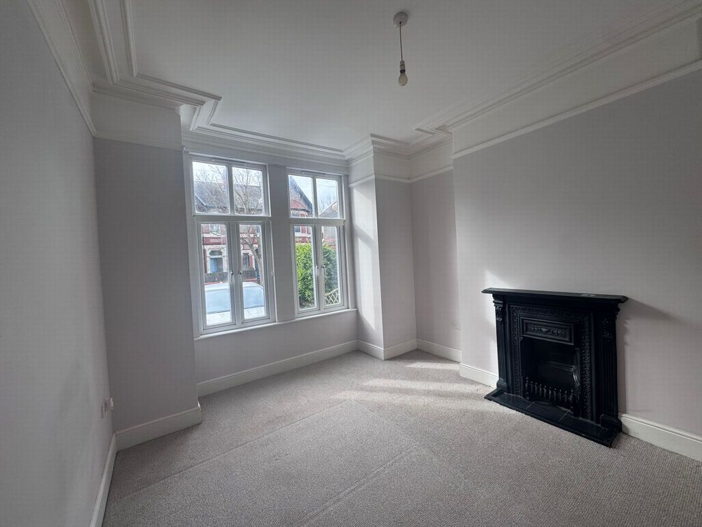 Additional image 4 of 2 bed flat to rentHydro Avenue, West Kirby CH48