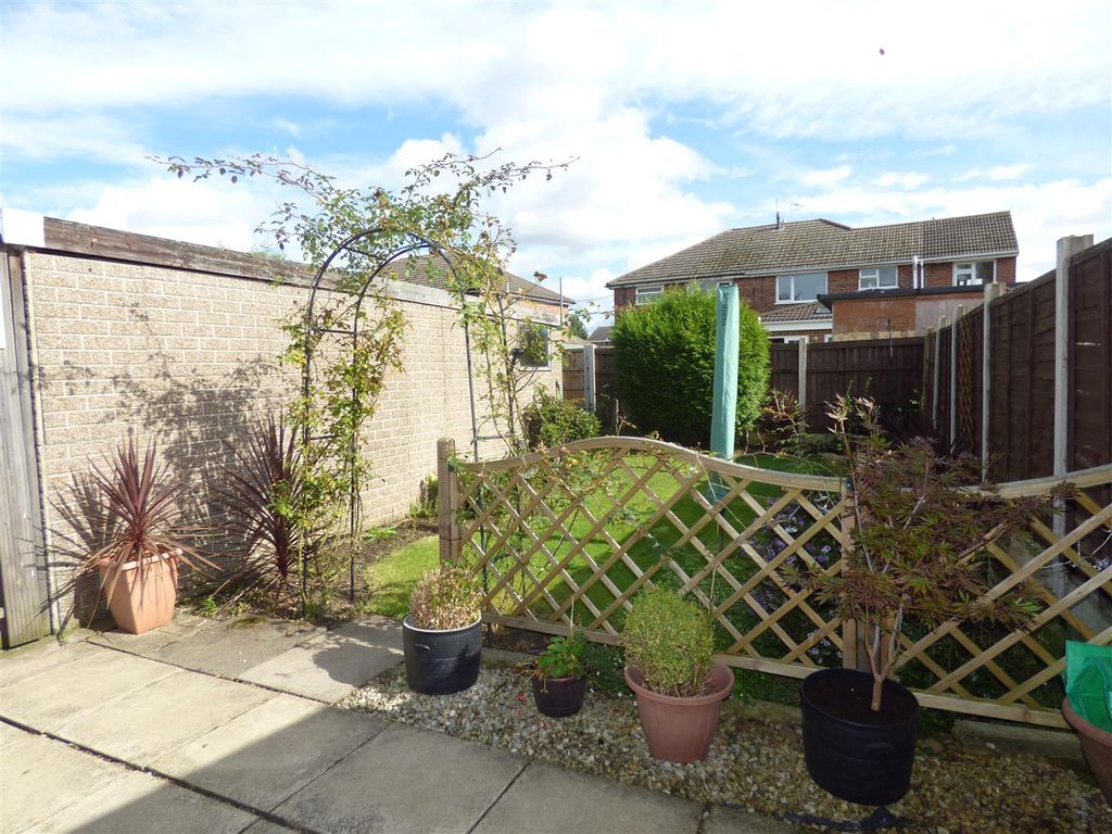 Property photo 3 of 3 Garden 1.Jpg