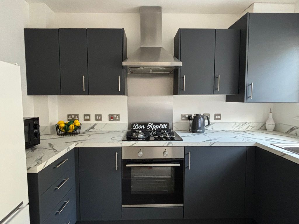 Property photo 2 of 22