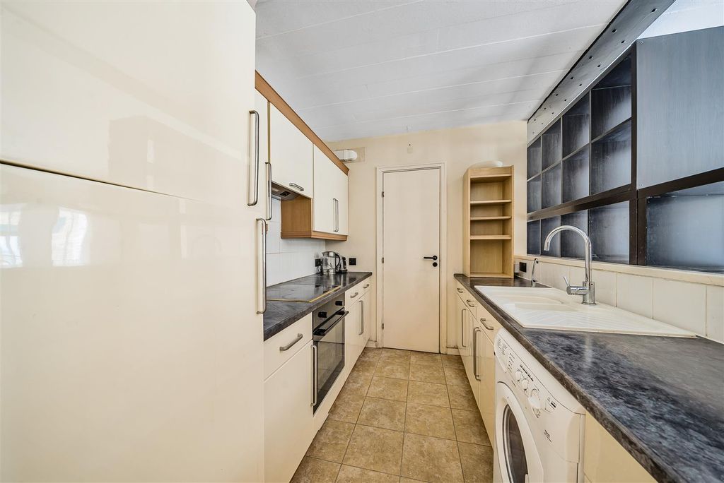 Property photo 3 of 15 992857 (4).Jpg