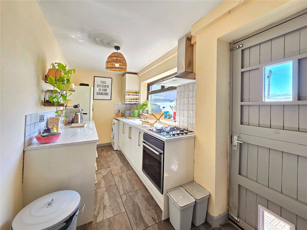 Property photo 3 of 22 Extended Kitchen