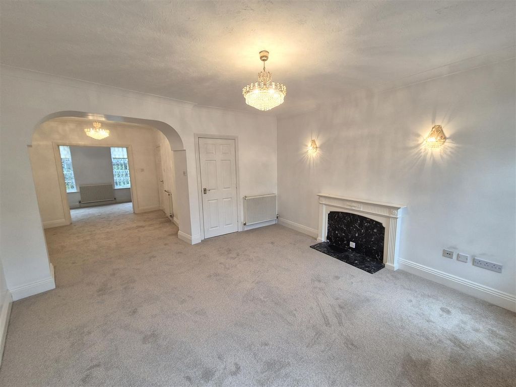 Property photo 3 of 17 18Holllo2.Jpg