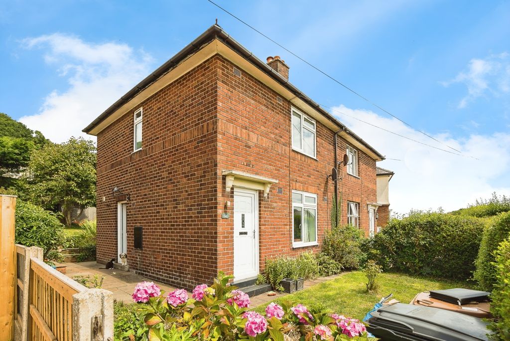 Property photo 1 of 16 Front