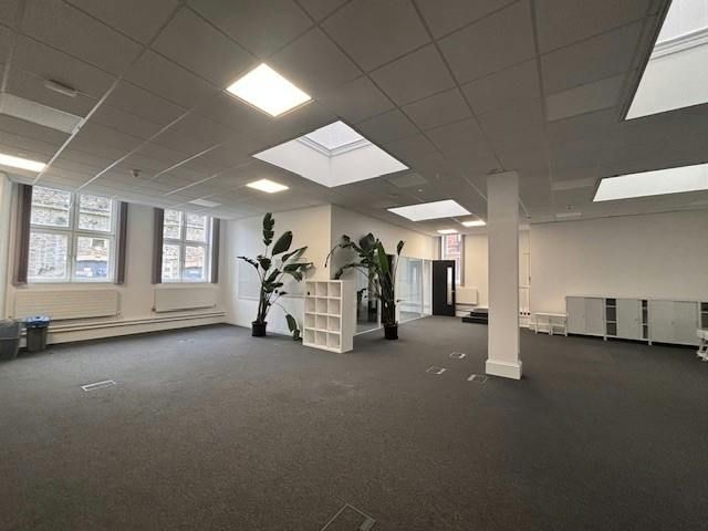 Property photo 2 of 37 Photo 2.Jpg