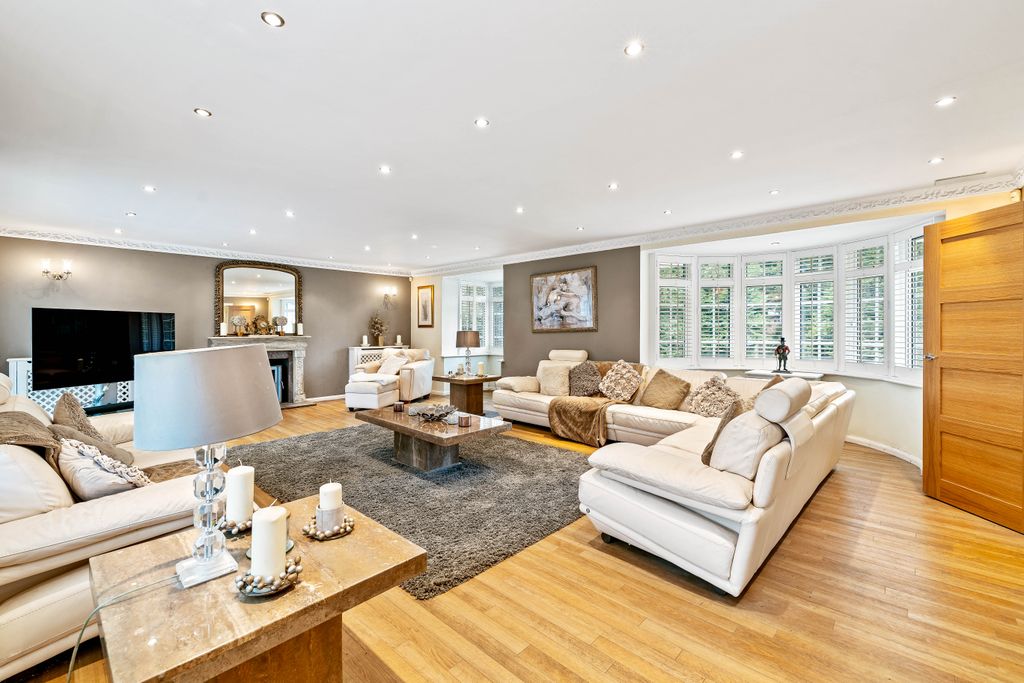 Property photo 2 of 53 Image (38).Jpg