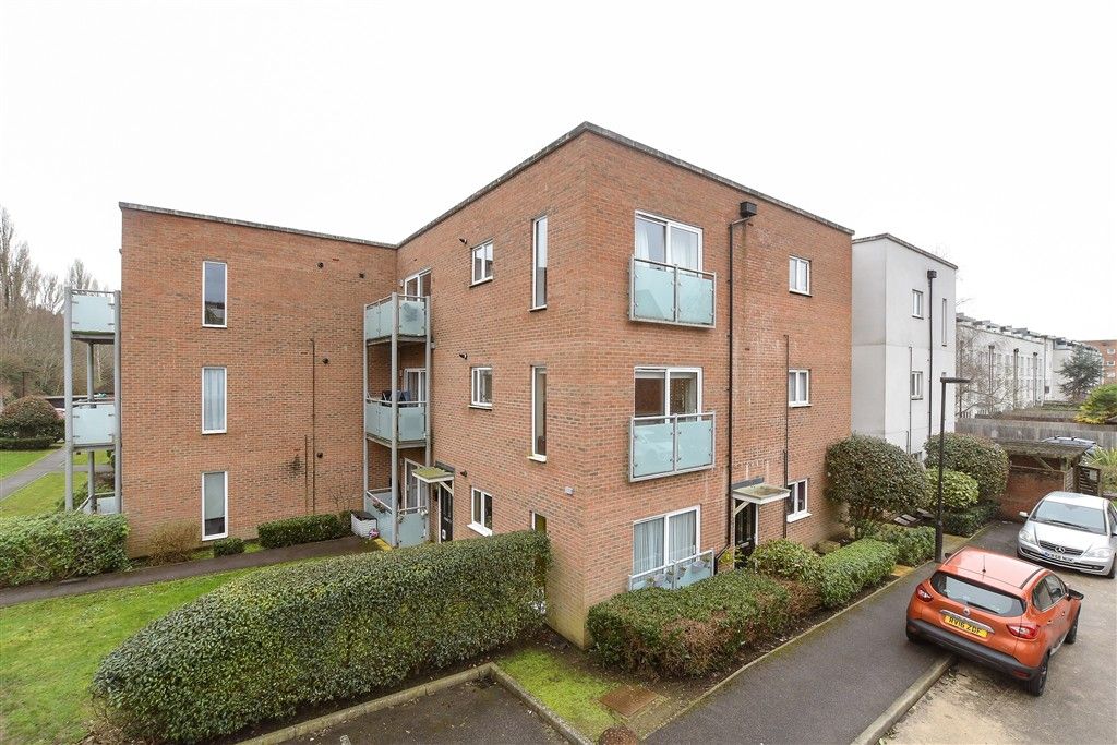 Property photo 1 of 9 External (Web)