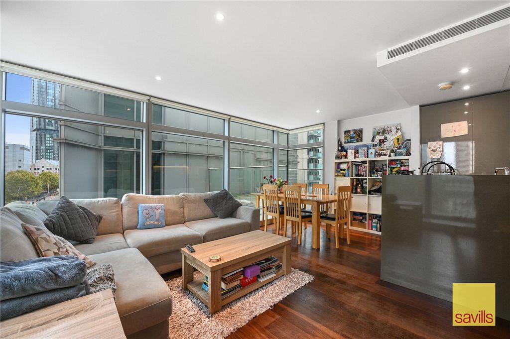 Property photo 1 of 26 Reception/Kitchen