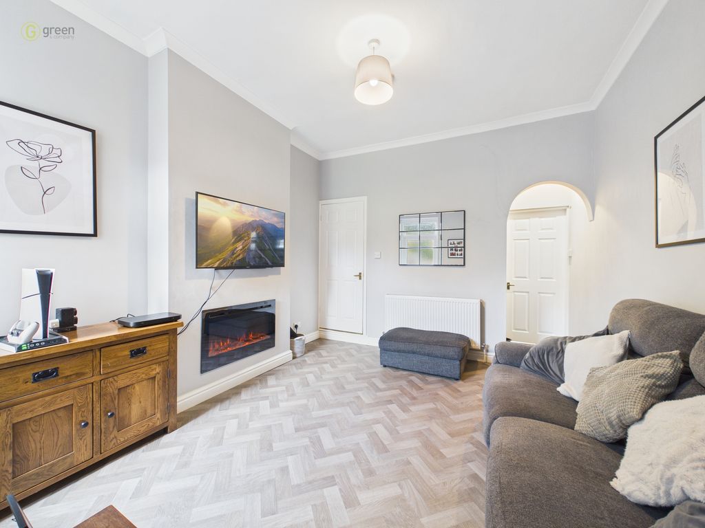 Property photo 2 of 23 Cam01698G0Pr0165Still009