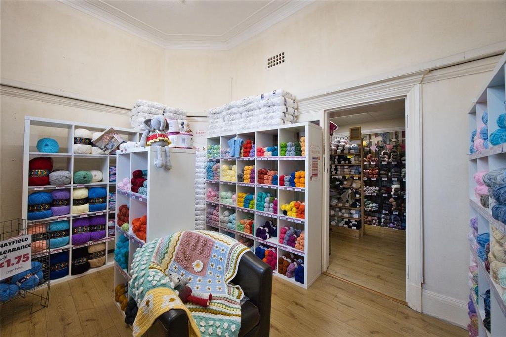 Property photo 3 of 23