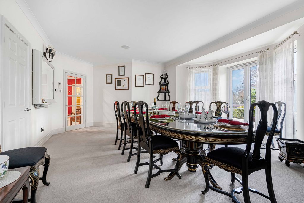 Additional image 7 of 4 bed detached house for saleBrassey Hill, Oxted RH8