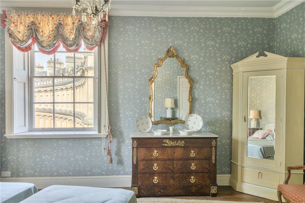 Additional image 13 of 8 bed detached house for saleThe Circus, Bath, Somerset BA1