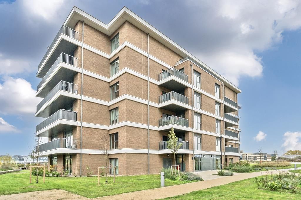 Additional image 20 of 2 bed flat for saleBankside Gardens, Green Park, Berkshire RG2