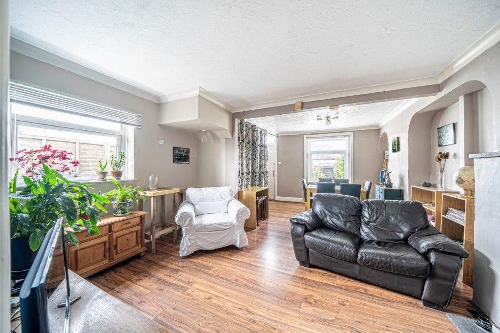 Property photo 3 of 22