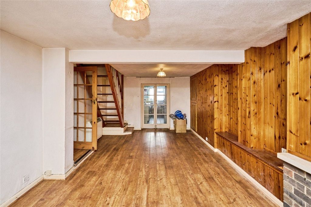 Property photo 3 of 17 Picture No. 26