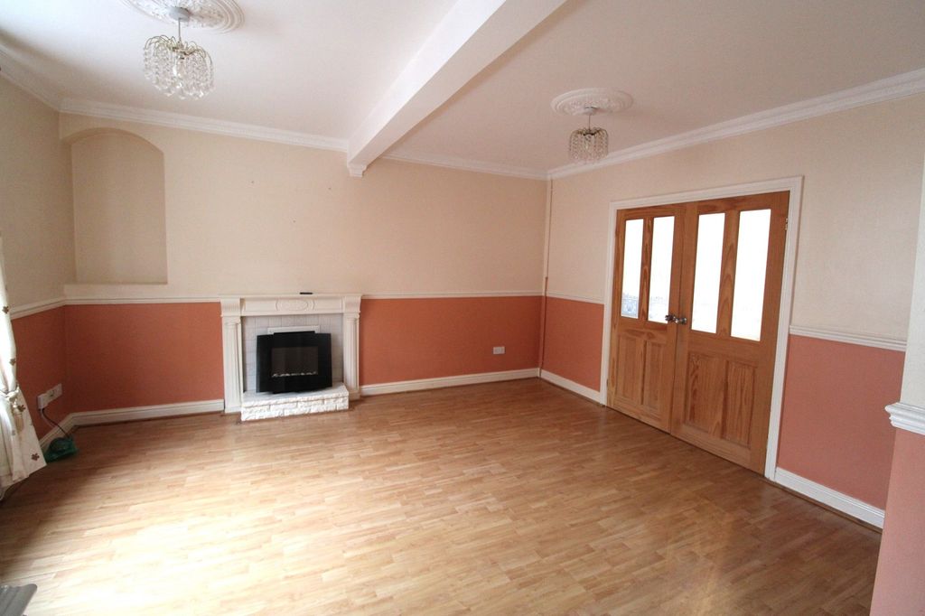 Property photo 2 of 16 Not Specified