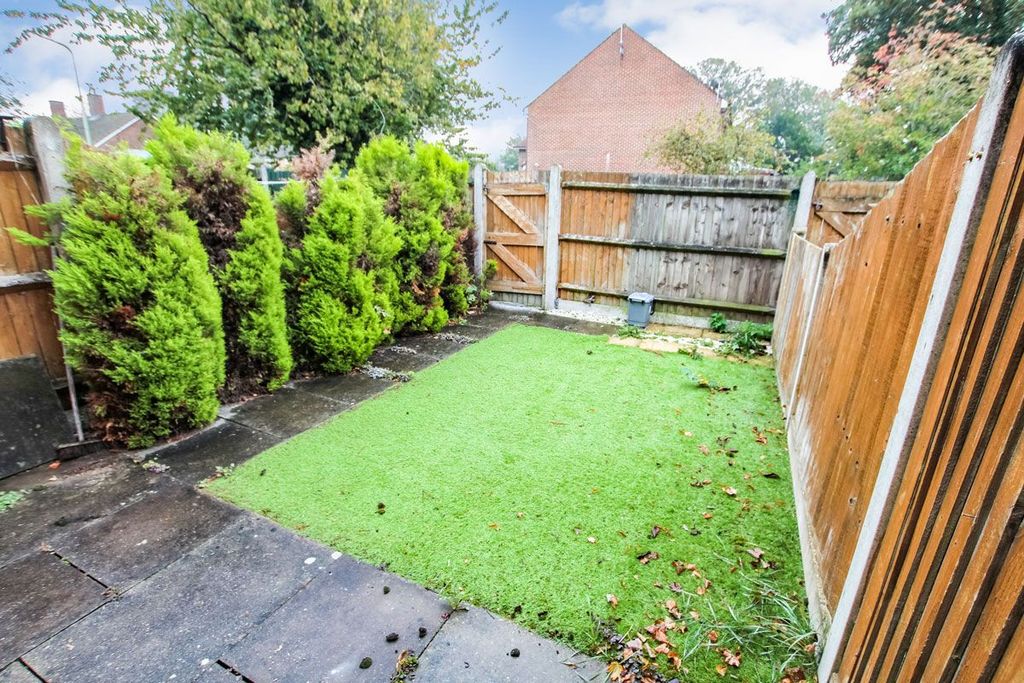 Property photo 2 of 10