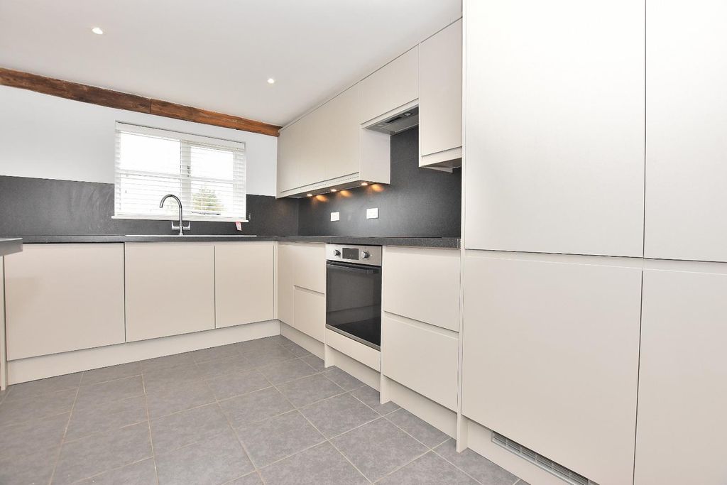 Property photo 3 of 12 Dsc_0227.Jpg