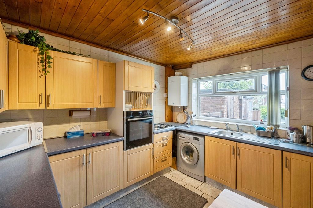 Property photo 3 of 22