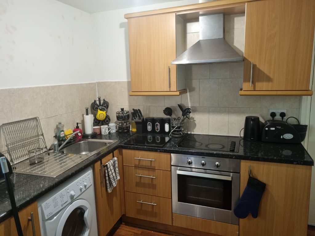 Property photo 3 of 3