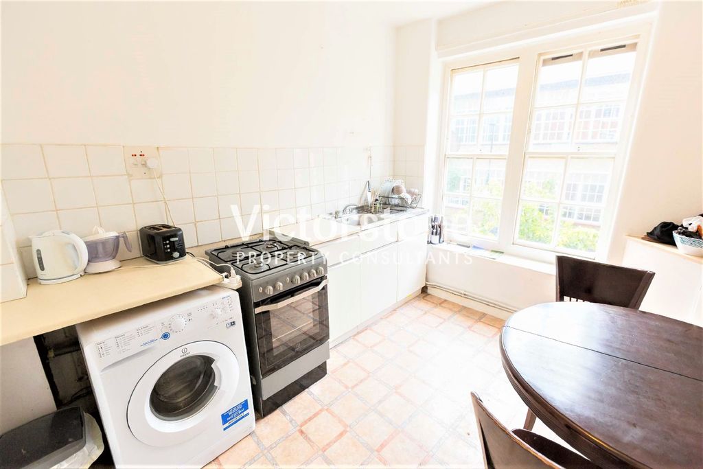 Property photo 2 of 7 1533943