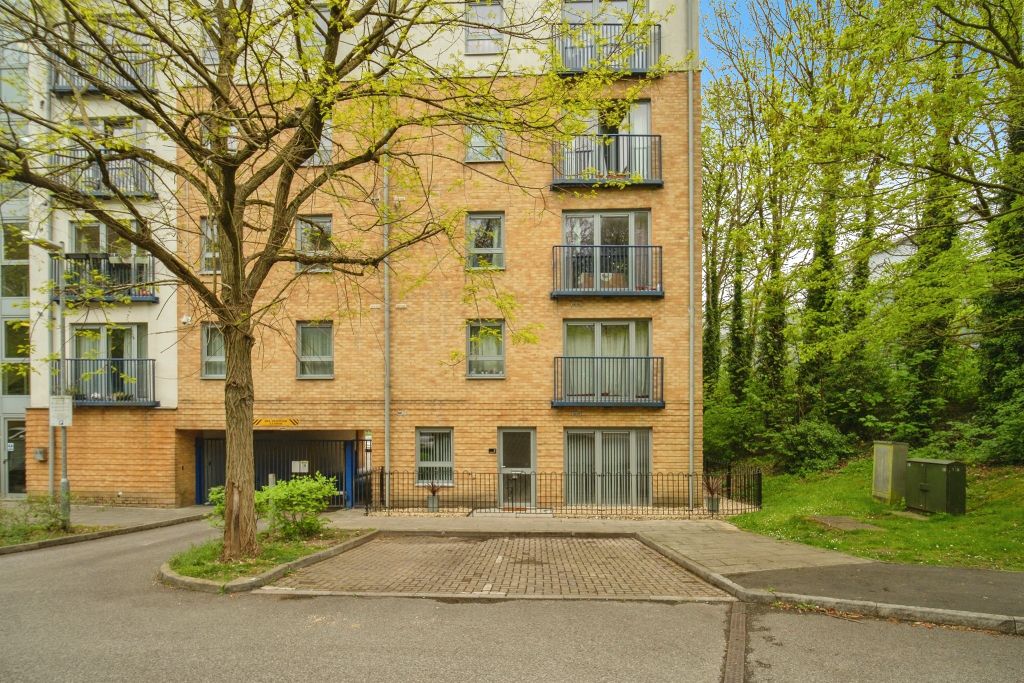Property photo 1 of 15