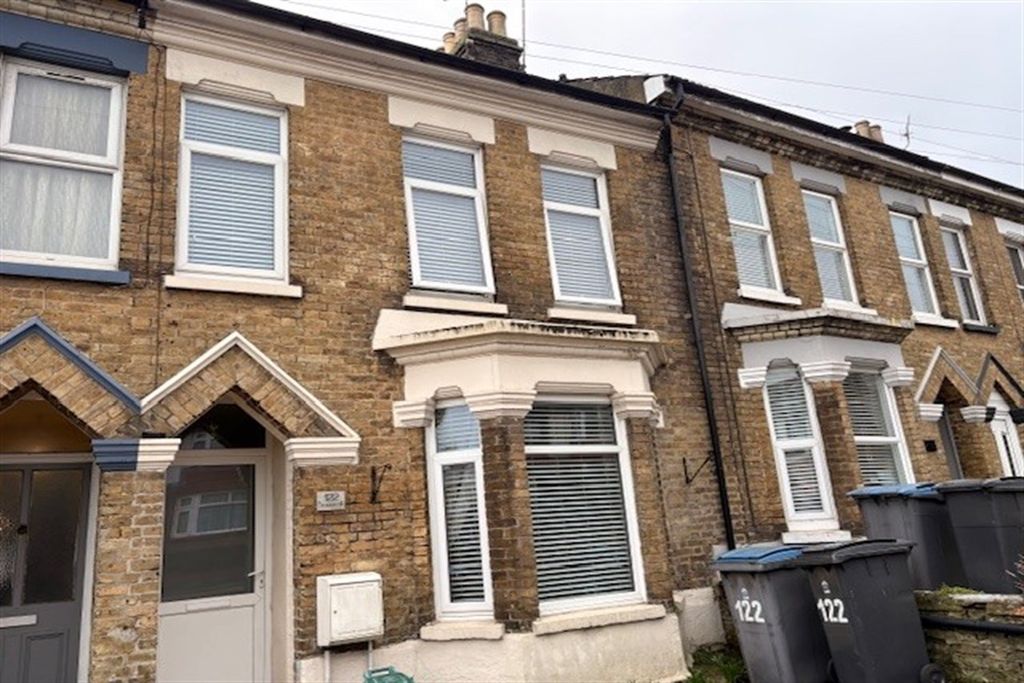 Property photo 1 of 3 (Main)