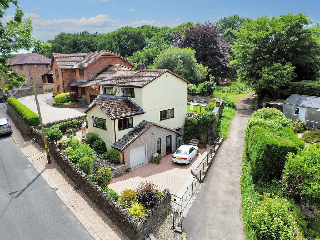 Property photo 1 of 58