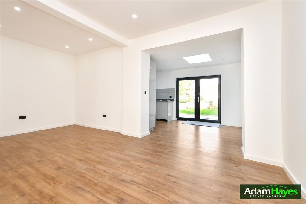 Property photo 2 of 19 Dsc_2398.Jpg