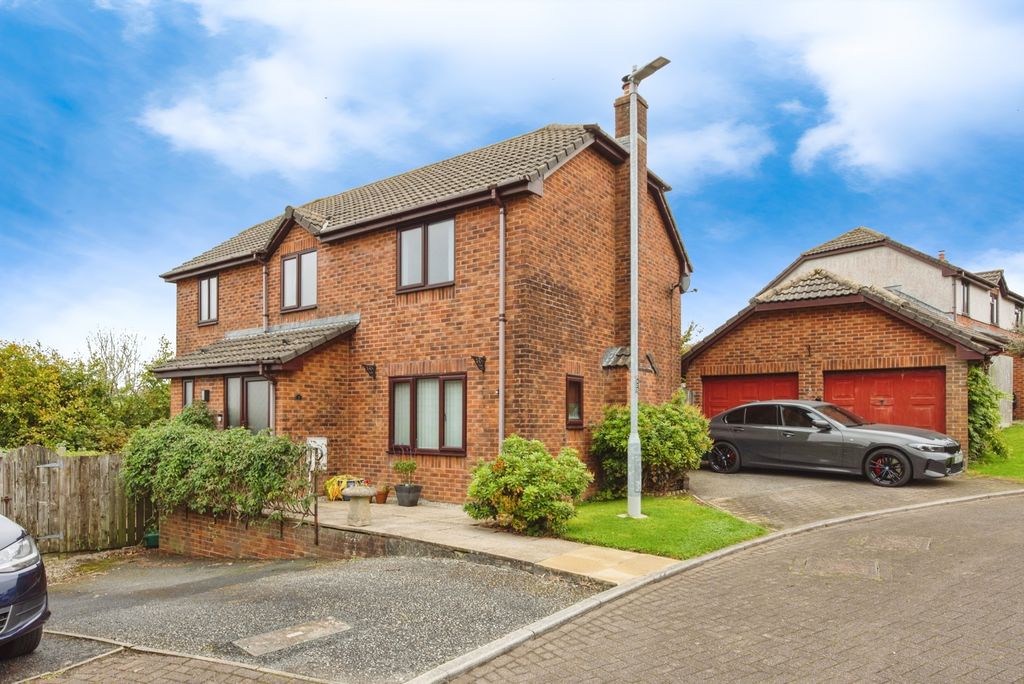 Property photo 1 of 13 Photo