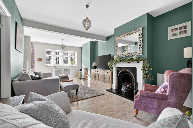 Property photo 3 of 31 Photo 17