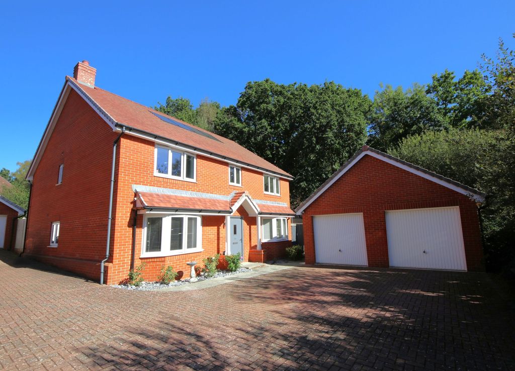 Property photo 1 of 23