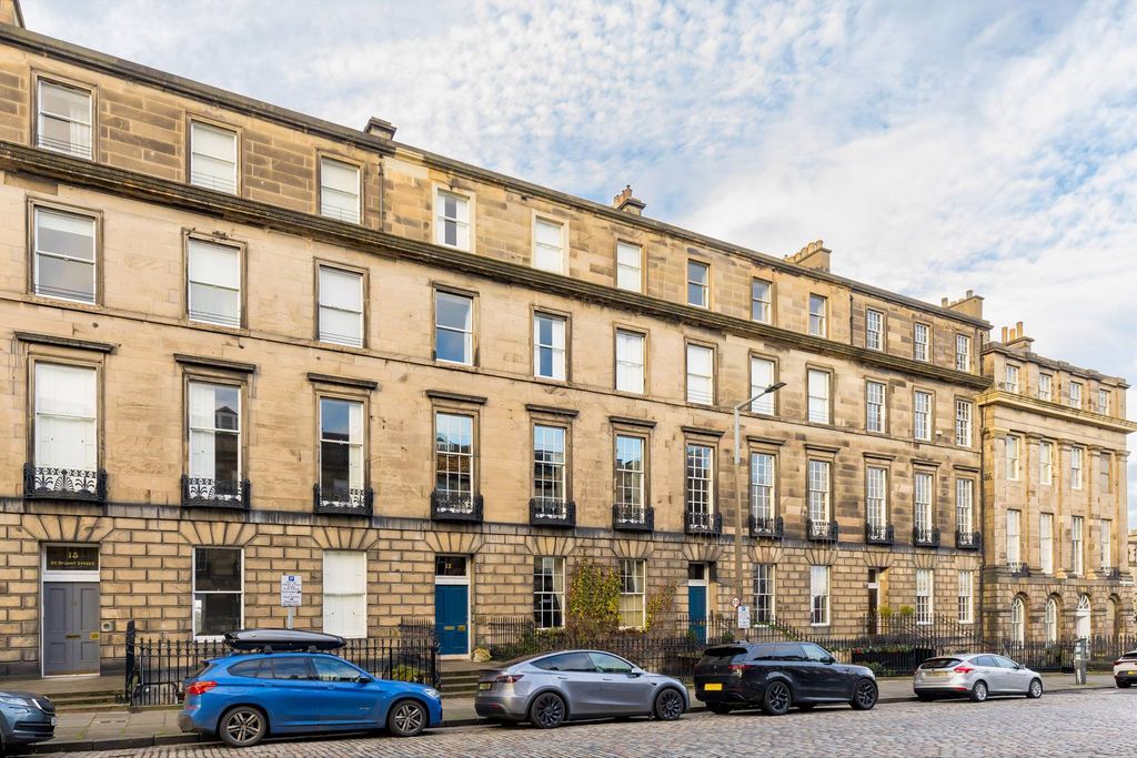 Property photo 3 of 30