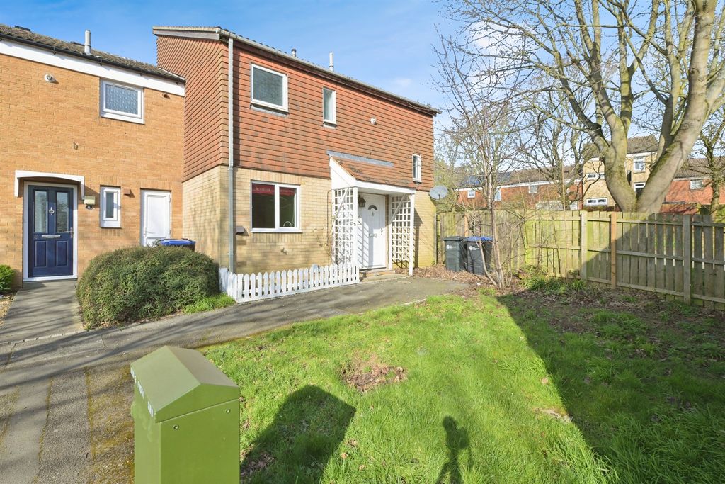 Property photo 1 of 17