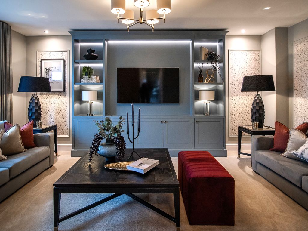 Property photo 1 of 8