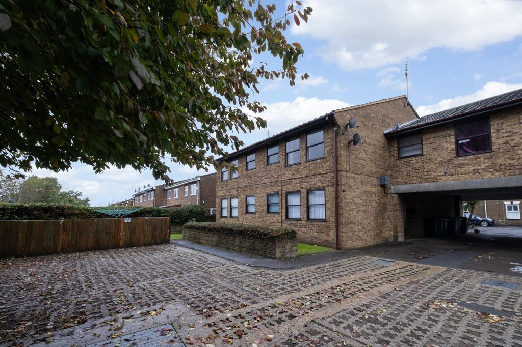 Property photo 1 of 8 Picture 1