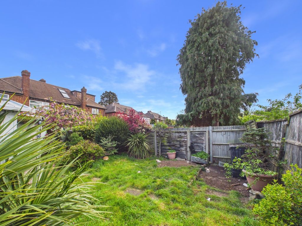 Property photo 3 of 20 Picture No. 06