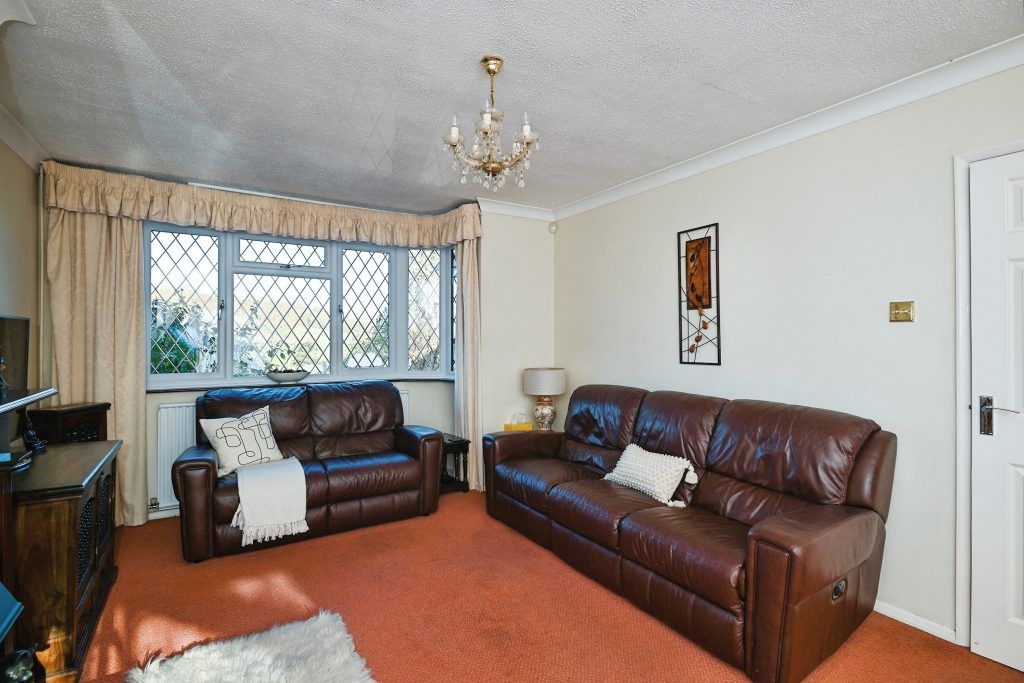 Property photo 3 of 19