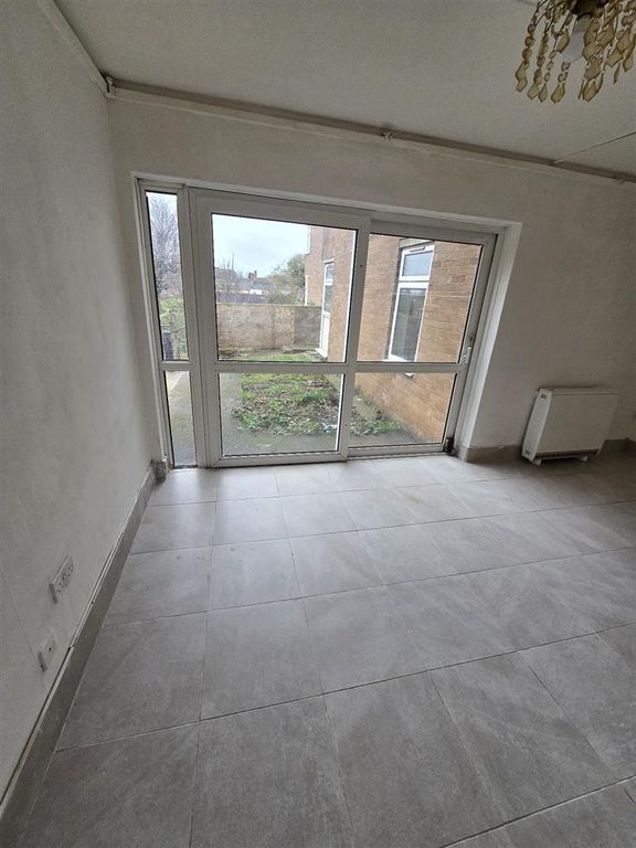 Property photo 3 of 18 Img-20250226-Wa0078.Jpg